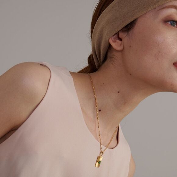 Emerald Green Cubic Zirconia 18K Gold Plated Stainless Steel Pendant Necklace - Picture 3 of 15